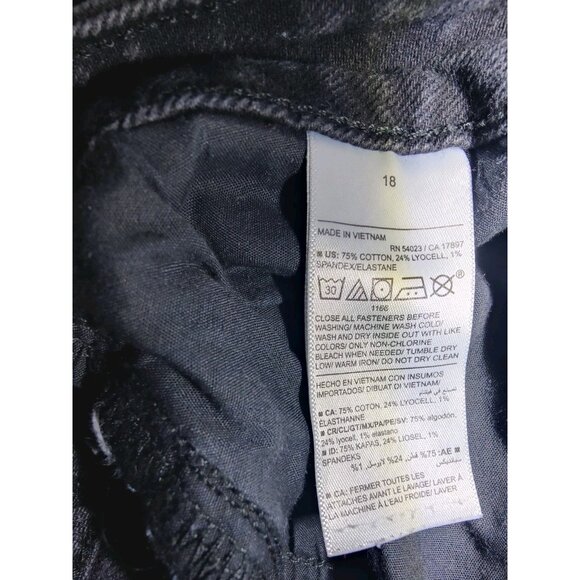 Old Navy Extra High-Rise Kicker Boot-Cut Button-Fly Black Jeans 18 - Picture 5 of 6